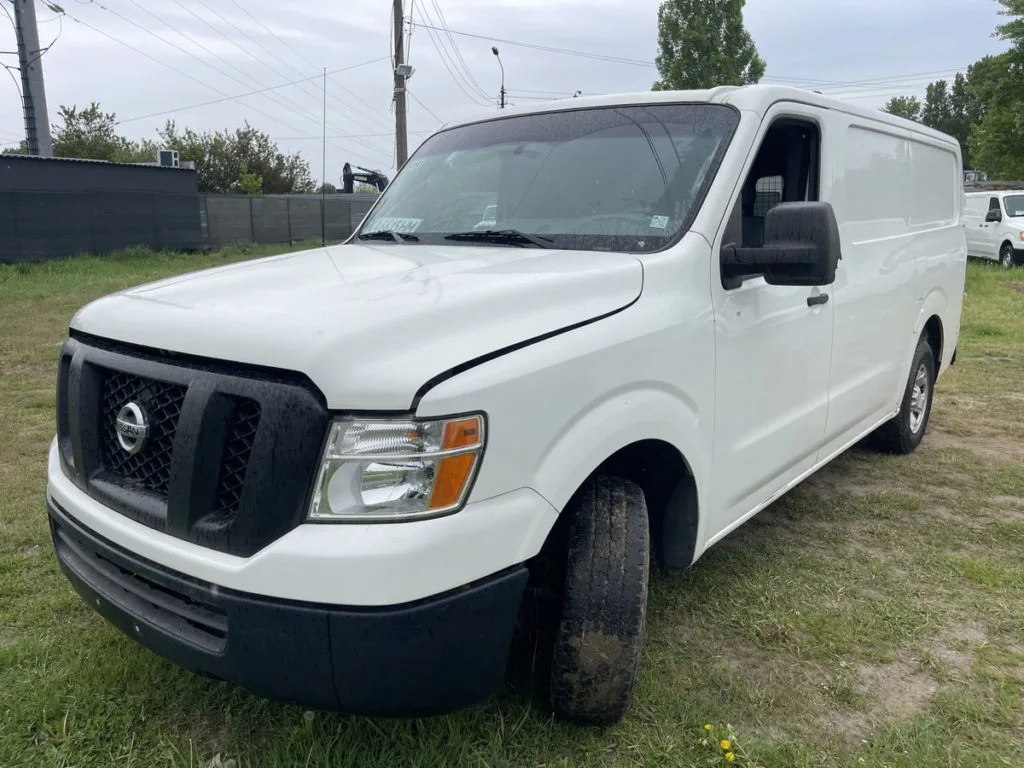 Nissan NV1500 (KA6615HM)